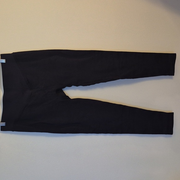 SHEFIT Seamless Leggings Black V-Waist Squat Proof 4 Way Stretch Size Large - Picture 4 of 6